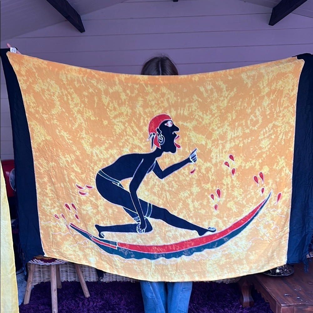 Alegre tapestry ethnic gold black 45x70 wall
Hanging tapestry
